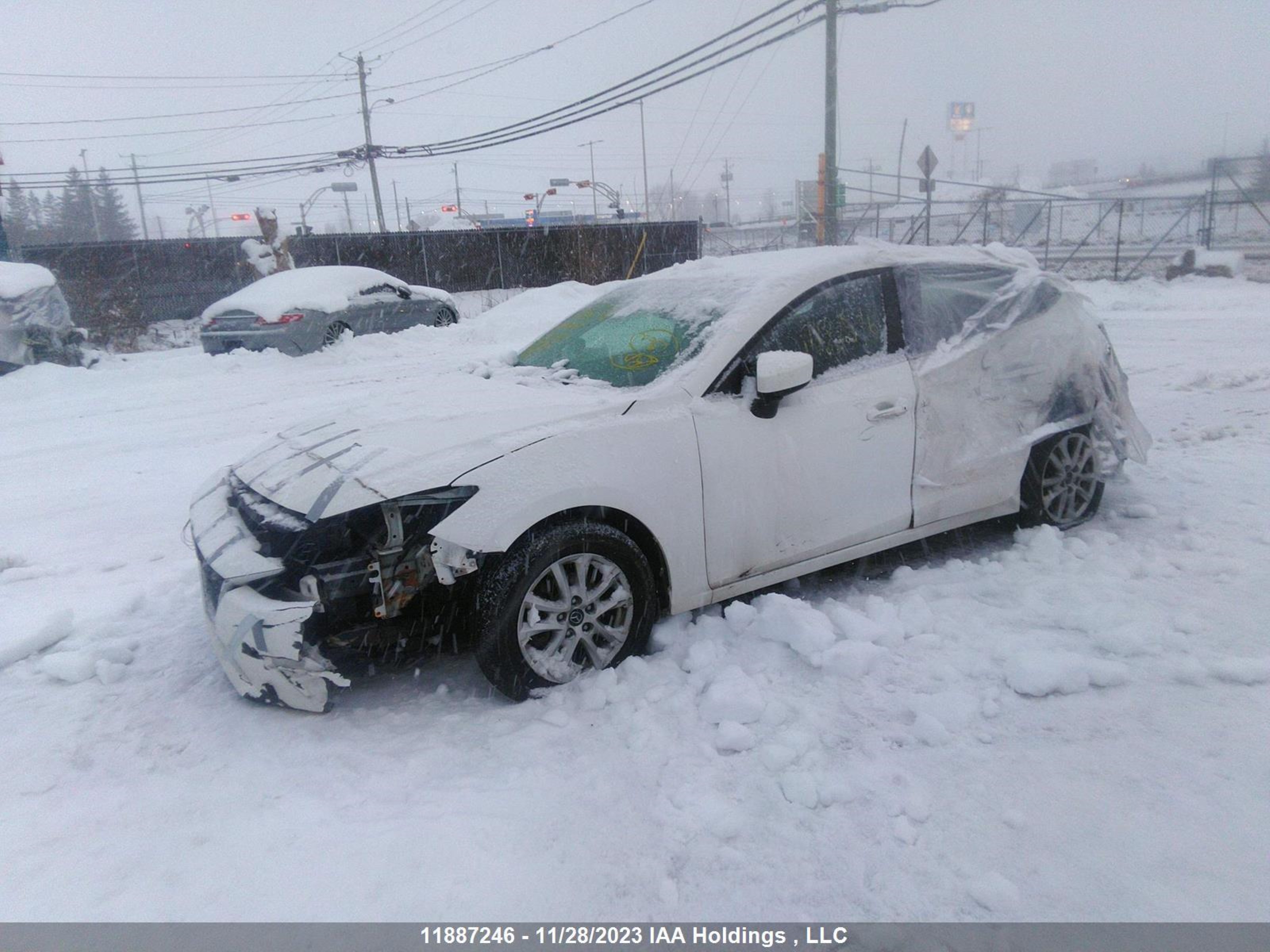 Photo 1 VIN: JM1BM1L74E1181410 - MAZDA 3 