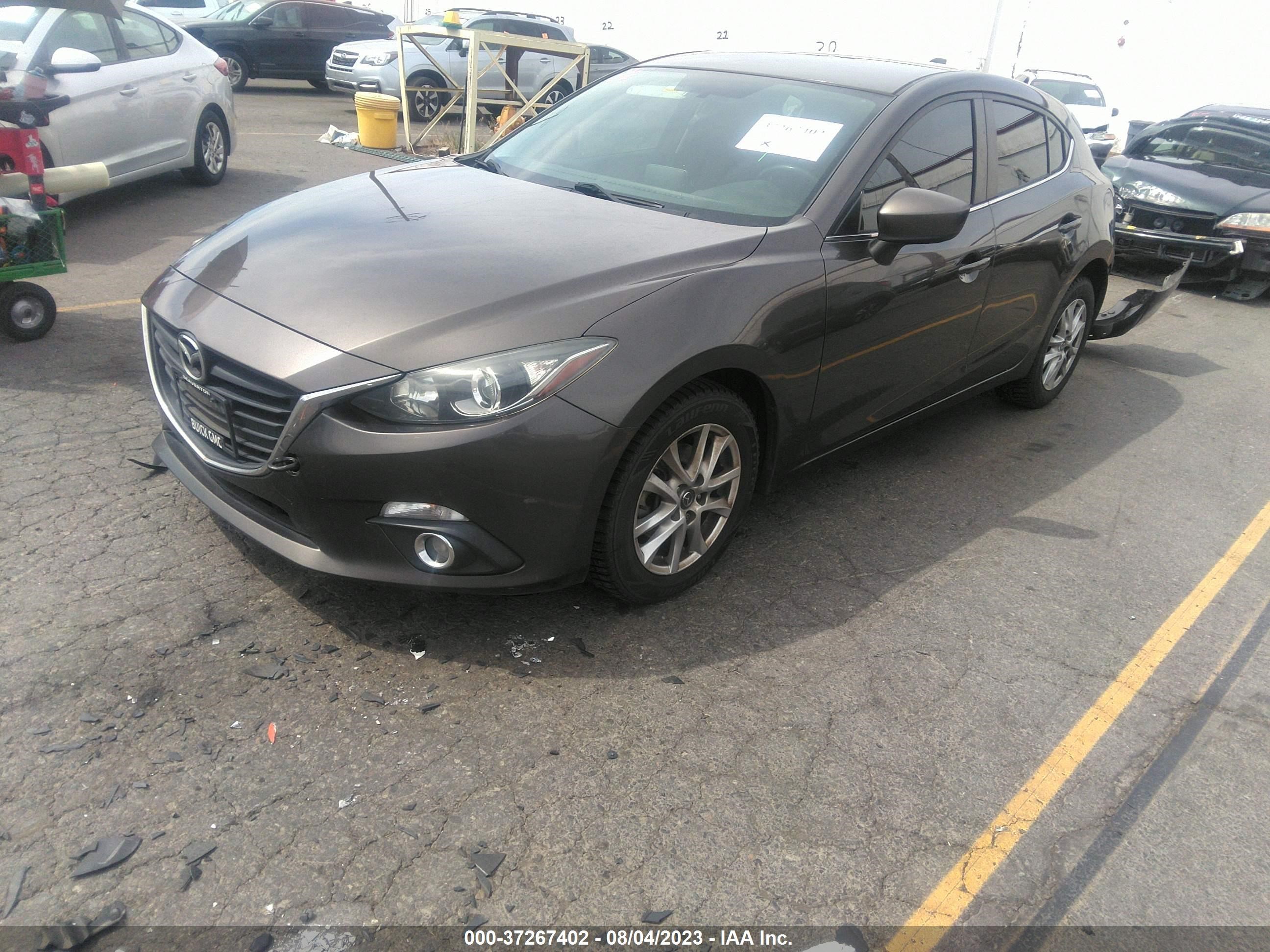 Photo 1 VIN: JM1BM1L74E1203633 - MAZDA 3 