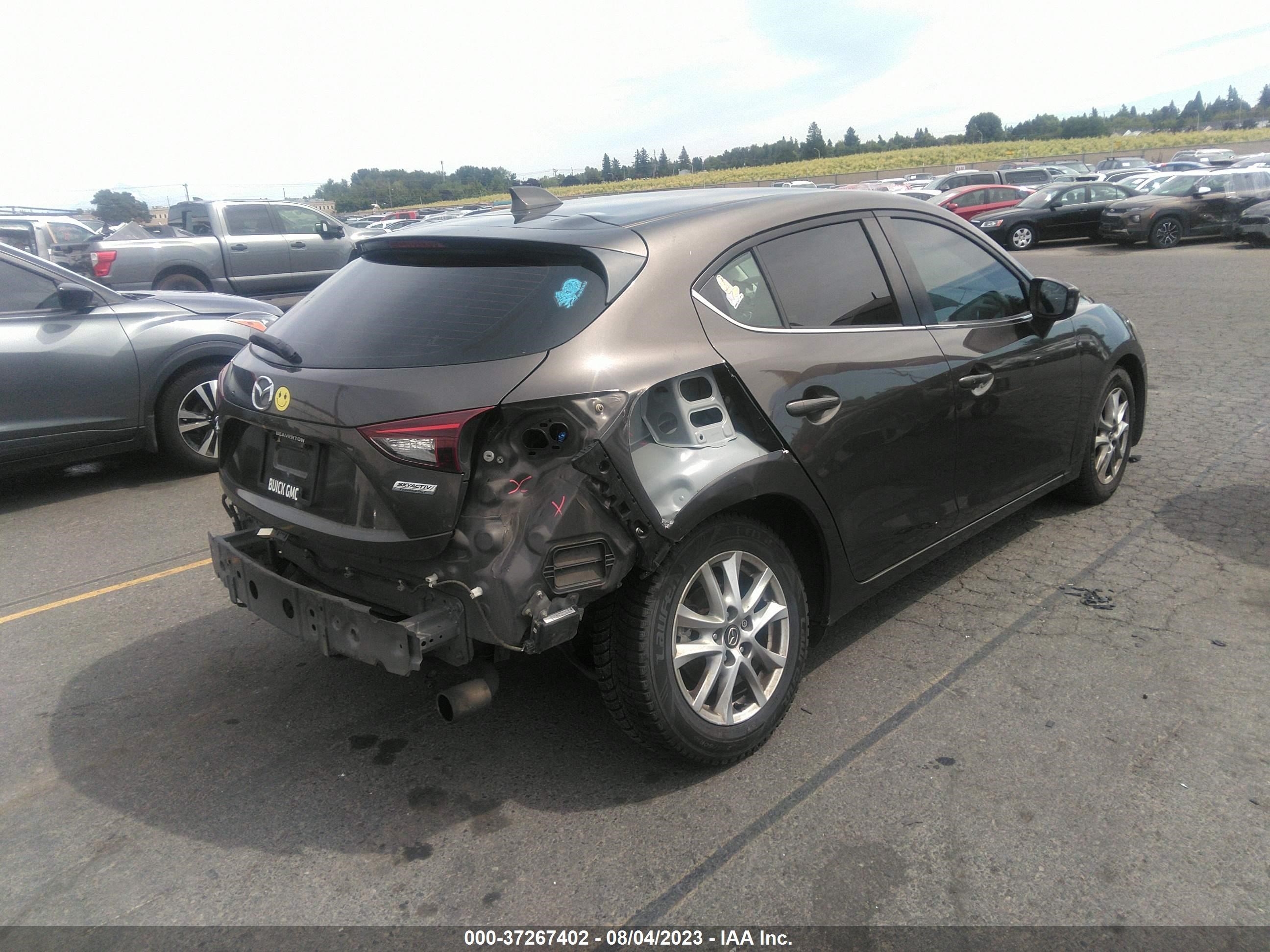 Photo 3 VIN: JM1BM1L74E1203633 - MAZDA 3 