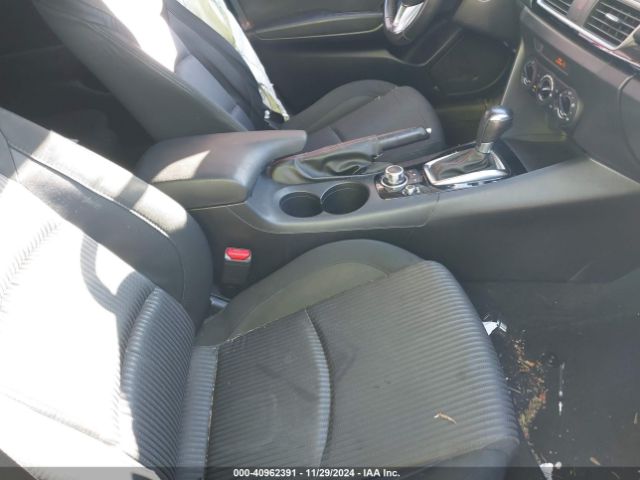 Photo 4 VIN: JM1BM1L75G1341569 - MAZDA MAZDA3 