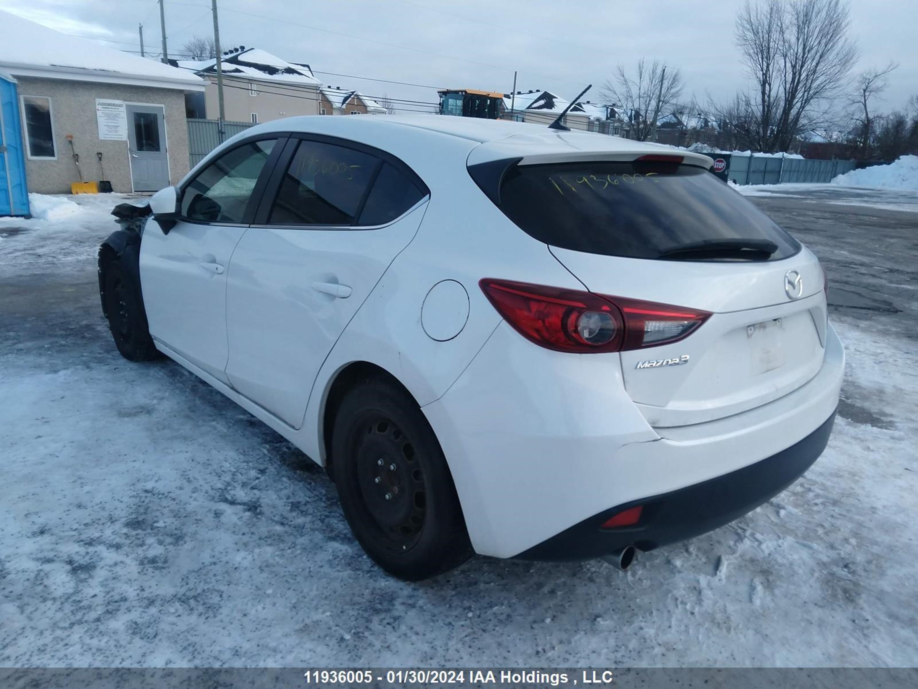 Photo 2 VIN: JM1BM1L79E1105195 - MAZDA 3 