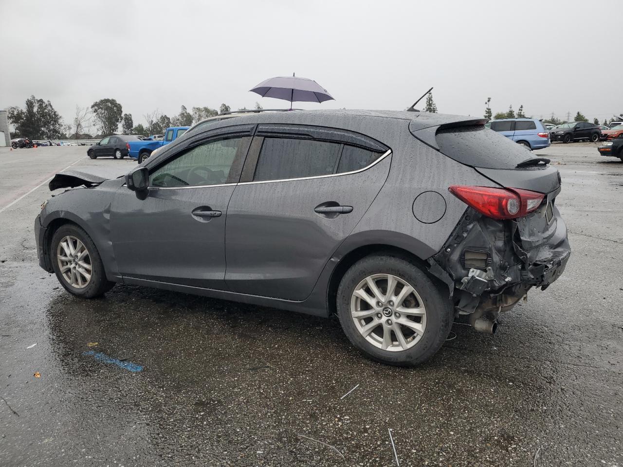 Photo 1 VIN: JM1BM1L79E1161556 - MAZDA 3 