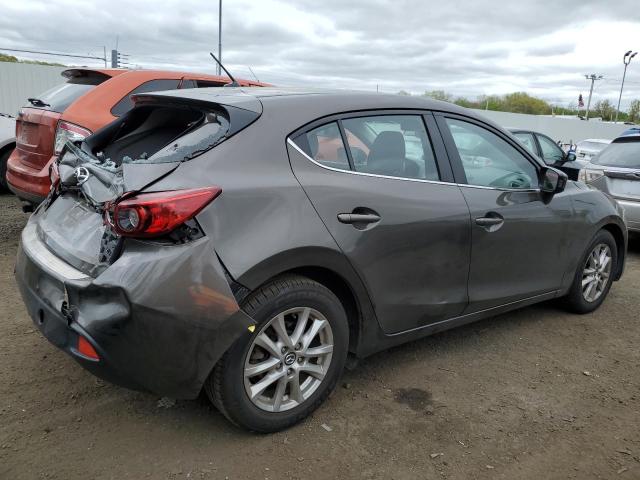 Photo 2 VIN: JM1BM1L7XG1290666 - MAZDA 3 