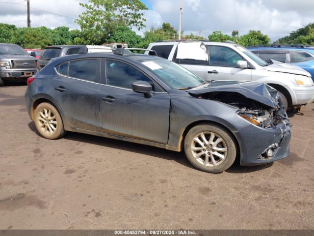 Photo 0 VIN: JM1BM1L7XG1334844 - MAZDA MAZDA3 