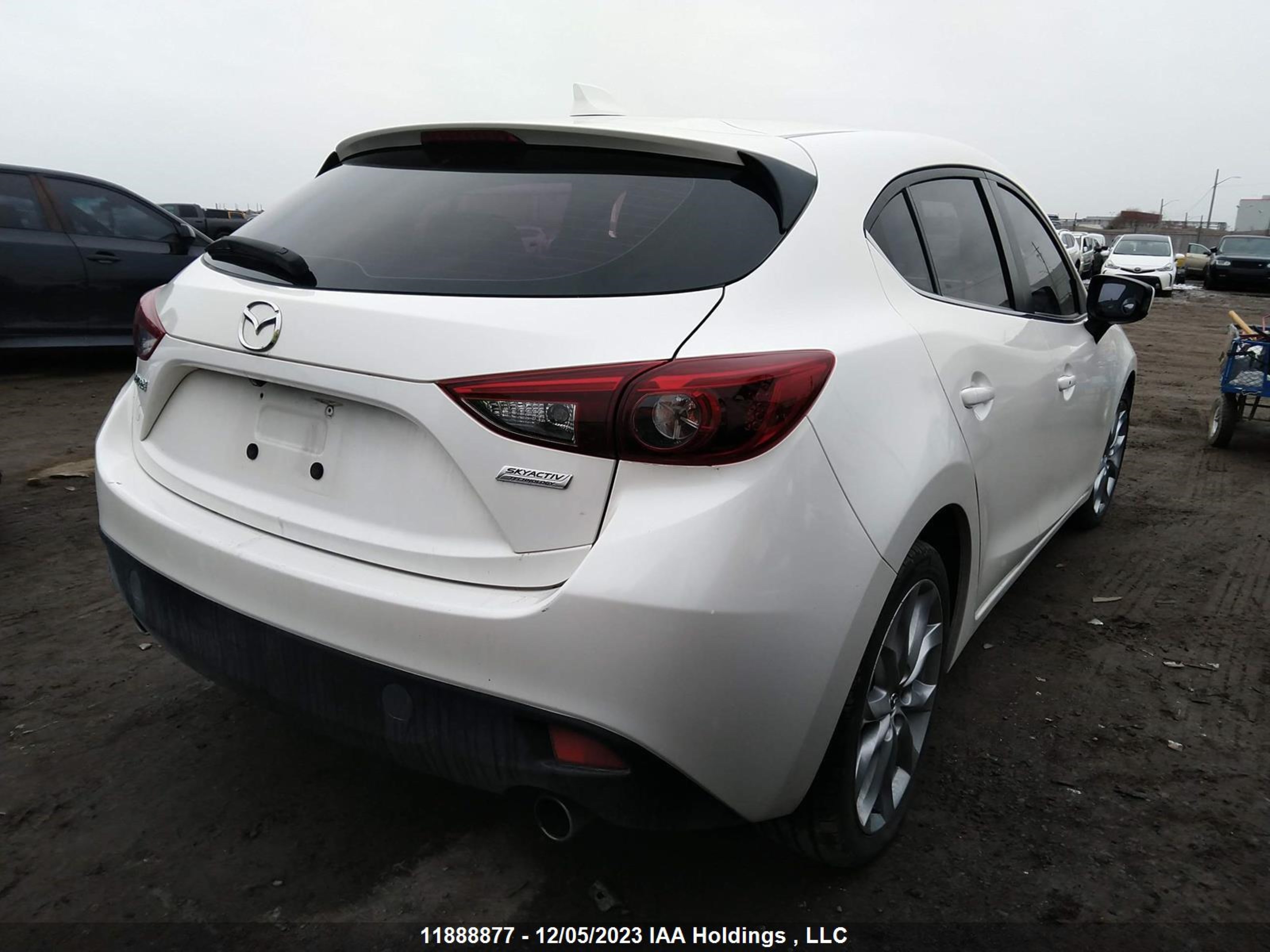 Photo 3 VIN: JM1BM1M36E1172168 - MAZDA 3 