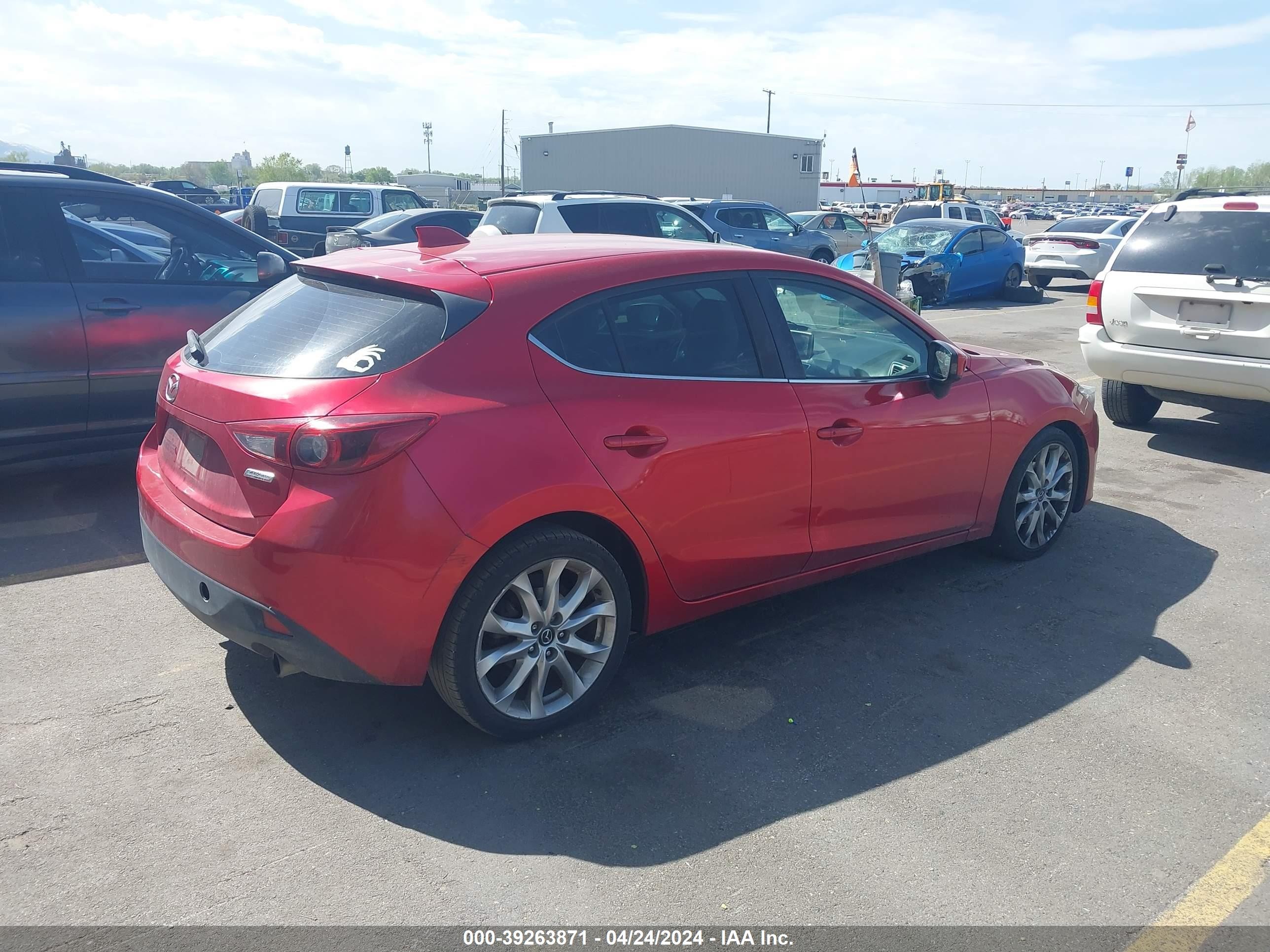 Photo 3 VIN: JM1BM1M39E1102616 - MAZDA 3 