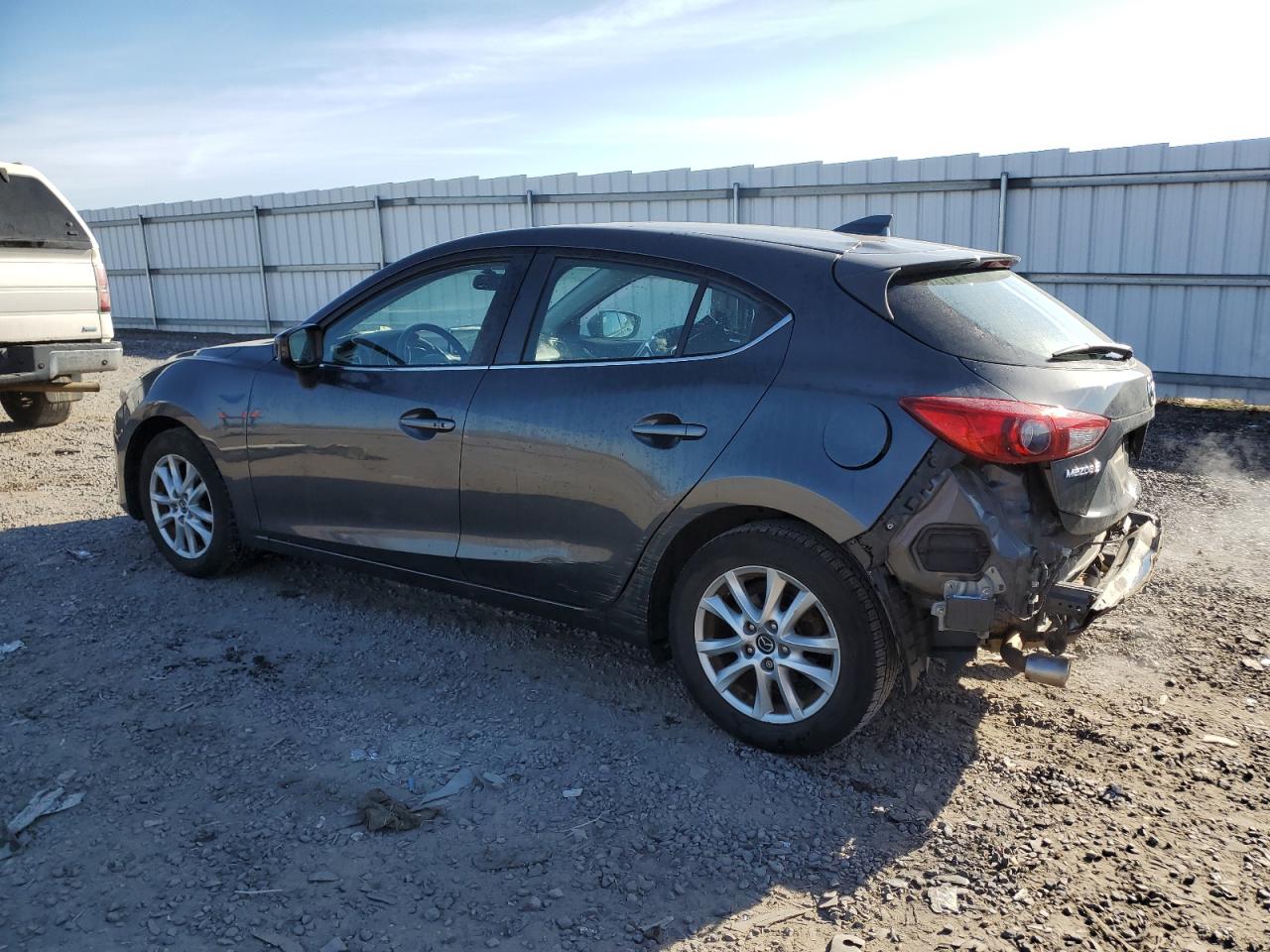 Photo 1 VIN: JM1BM1M70F1275090 - MAZDA 3 