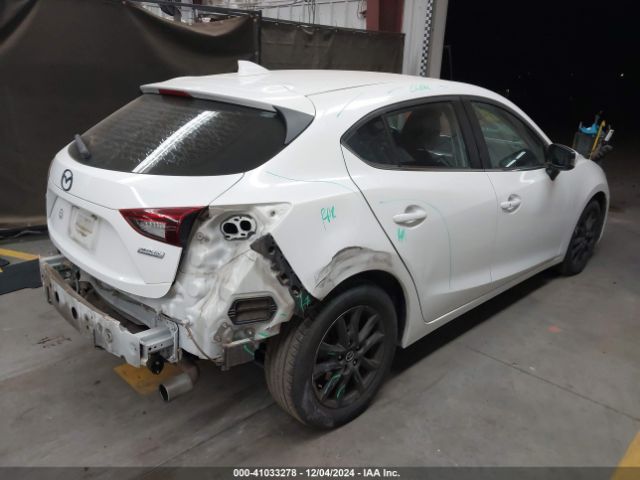 Photo 3 VIN: JM1BM1M71G1284852 - MAZDA MAZDA3 