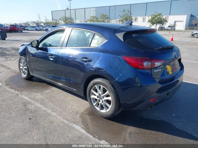 Photo 2 VIN: JM1BM1M75E1216132 - MAZDA MAZDA3 