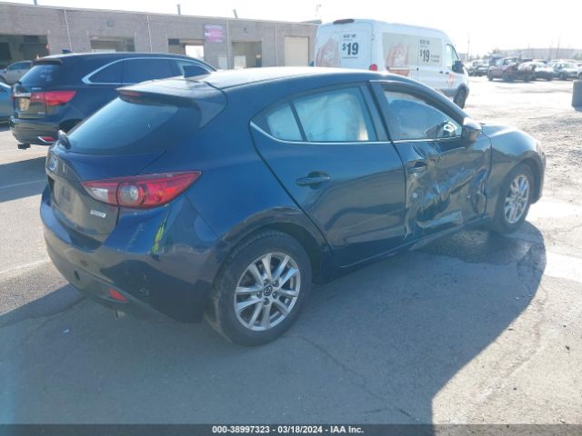 Photo 3 VIN: JM1BM1M75E1216132 - MAZDA MAZDA3 