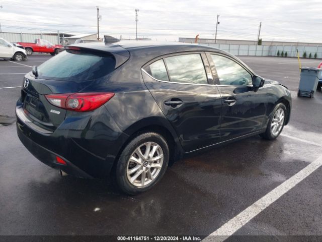 Photo 3 VIN: JM1BM1N74G1279692 - MAZDA MAZDA3 