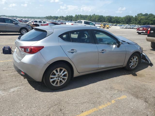 Photo 2 VIN: JM1BM1N7XG1341709 - MAZDA 3 