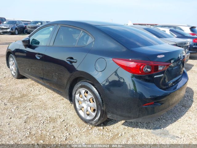 Photo 2 VIN: JM1BM1T71G1315731 - MAZDA MAZDA3 