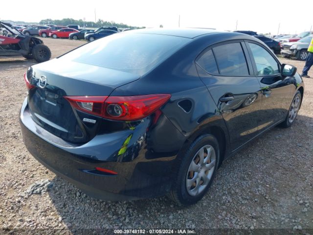 Photo 3 VIN: JM1BM1T71G1315731 - MAZDA MAZDA3 