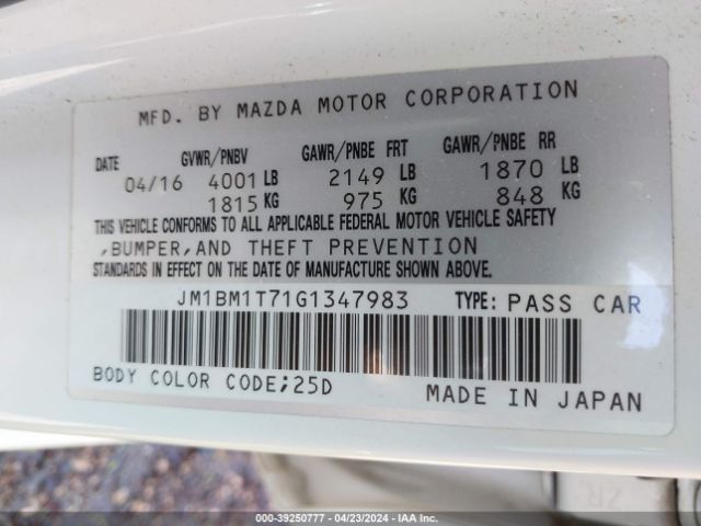 Photo 8 VIN: JM1BM1T71G1347983 - MAZDA MAZDA3 