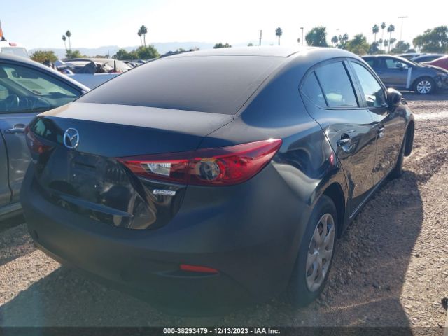 Photo 3 VIN: JM1BM1T72F1228323 - MAZDA MAZDA3 