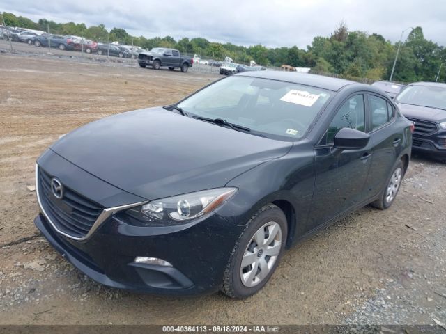 Photo 1 VIN: JM1BM1T72F1236132 - MAZDA MAZDA3 