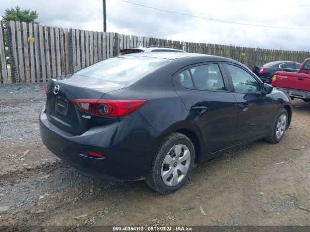 Photo 3 VIN: JM1BM1T72F1236132 - MAZDA MAZDA3 