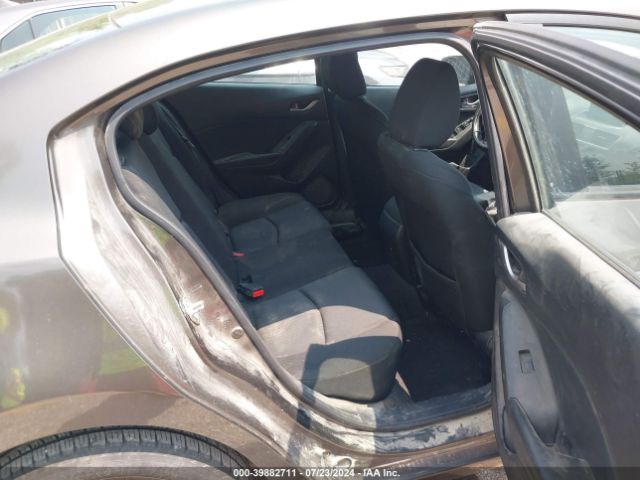 Photo 7 VIN: JM1BM1T72G1318671 - MAZDA MAZDA3 