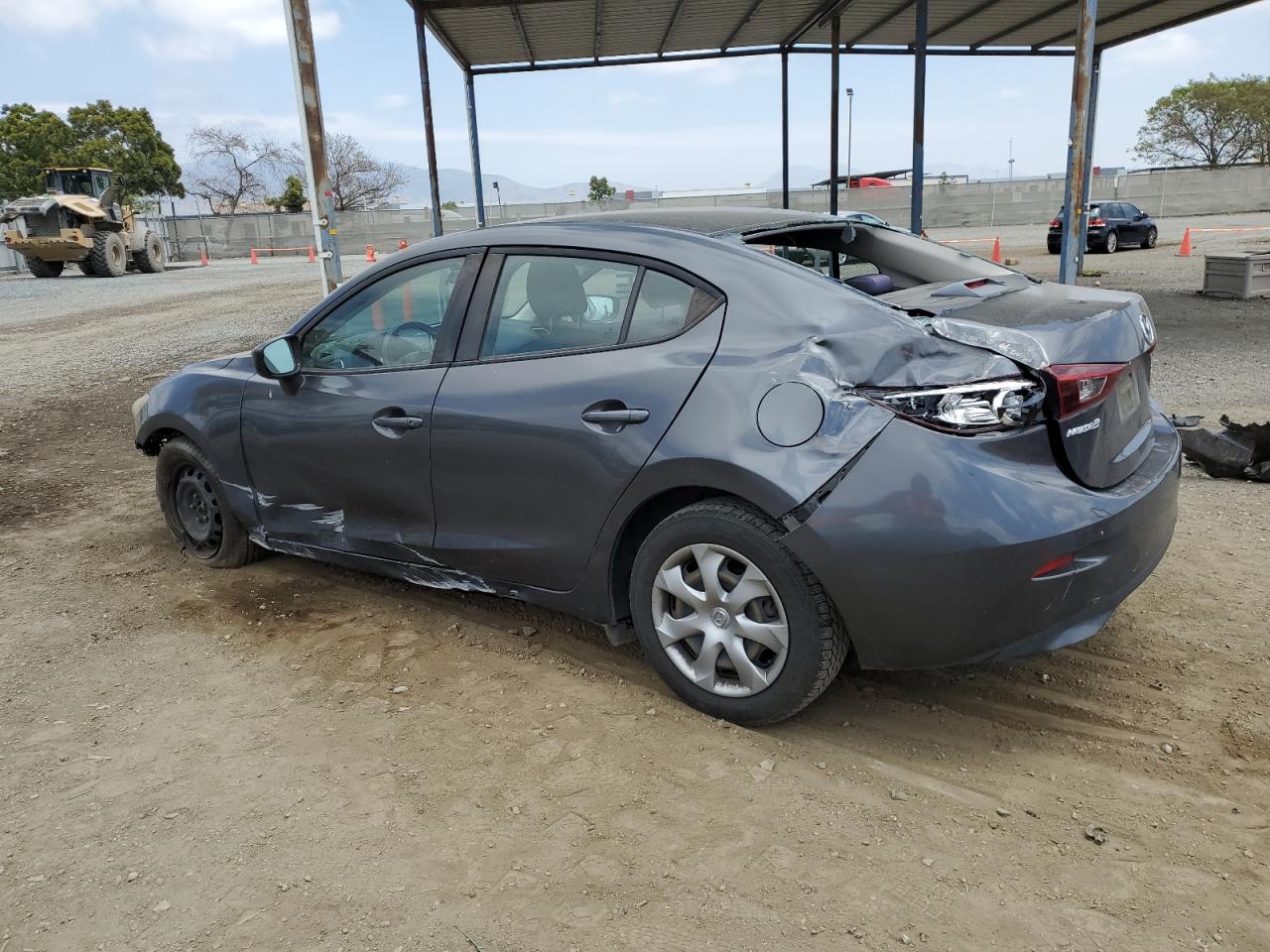 Photo 1 VIN: JM1BM1T72G1318833 - MAZDA 3 