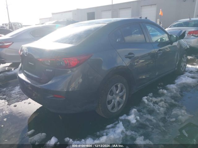 Photo 3 VIN: JM1BM1T74G1354362 - MAZDA MAZDA3 