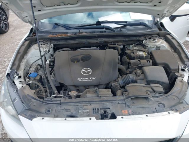 Photo 9 VIN: JM1BM1T75G1341622 - MAZDA MAZDA3 