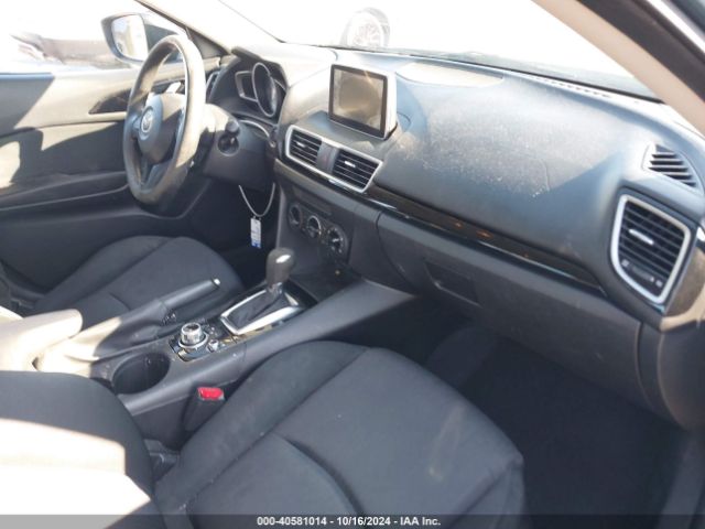 Photo 4 VIN: JM1BM1T76G1312033 - MAZDA MAZDA3 