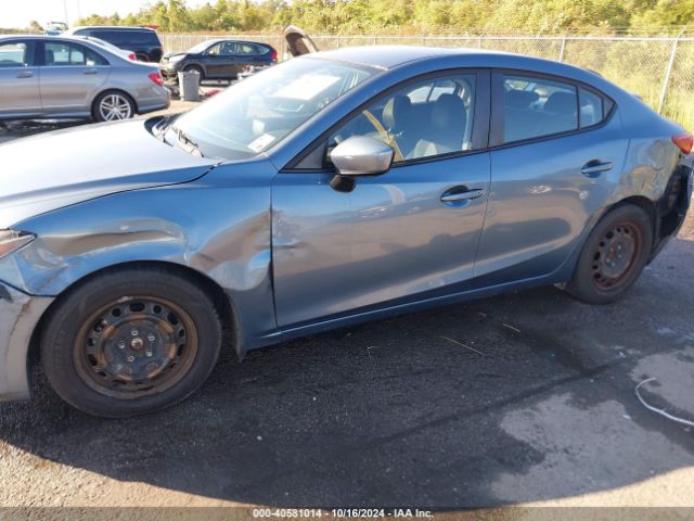 Photo 5 VIN: JM1BM1T76G1312033 - MAZDA MAZDA3 