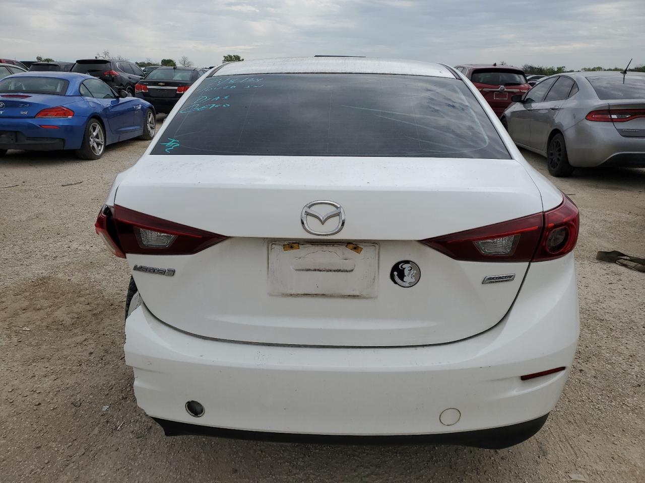 Photo 5 VIN: JM1BM1T77E1150037 - MAZDA 3 