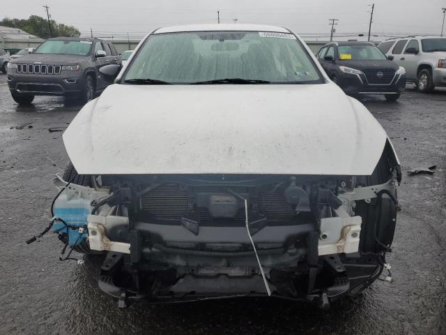 Photo 4 VIN: JM1BM1T77F1235042 - MAZDA 3 SV 