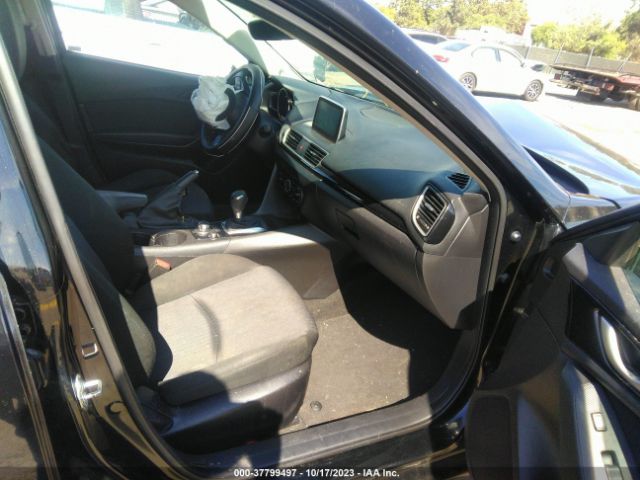 Photo 4 VIN: JM1BM1T77G1317385 - MAZDA MAZDA3 