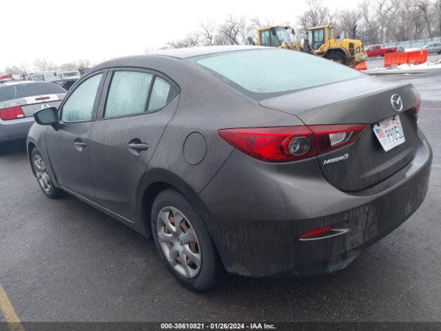 Photo 2 VIN: JM1BM1T78E1129682 - MAZDA MAZDA3 