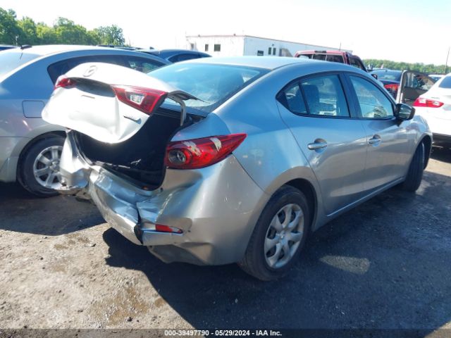 Photo 3 VIN: JM1BM1T79F1239979 - MAZDA MAZDA3 