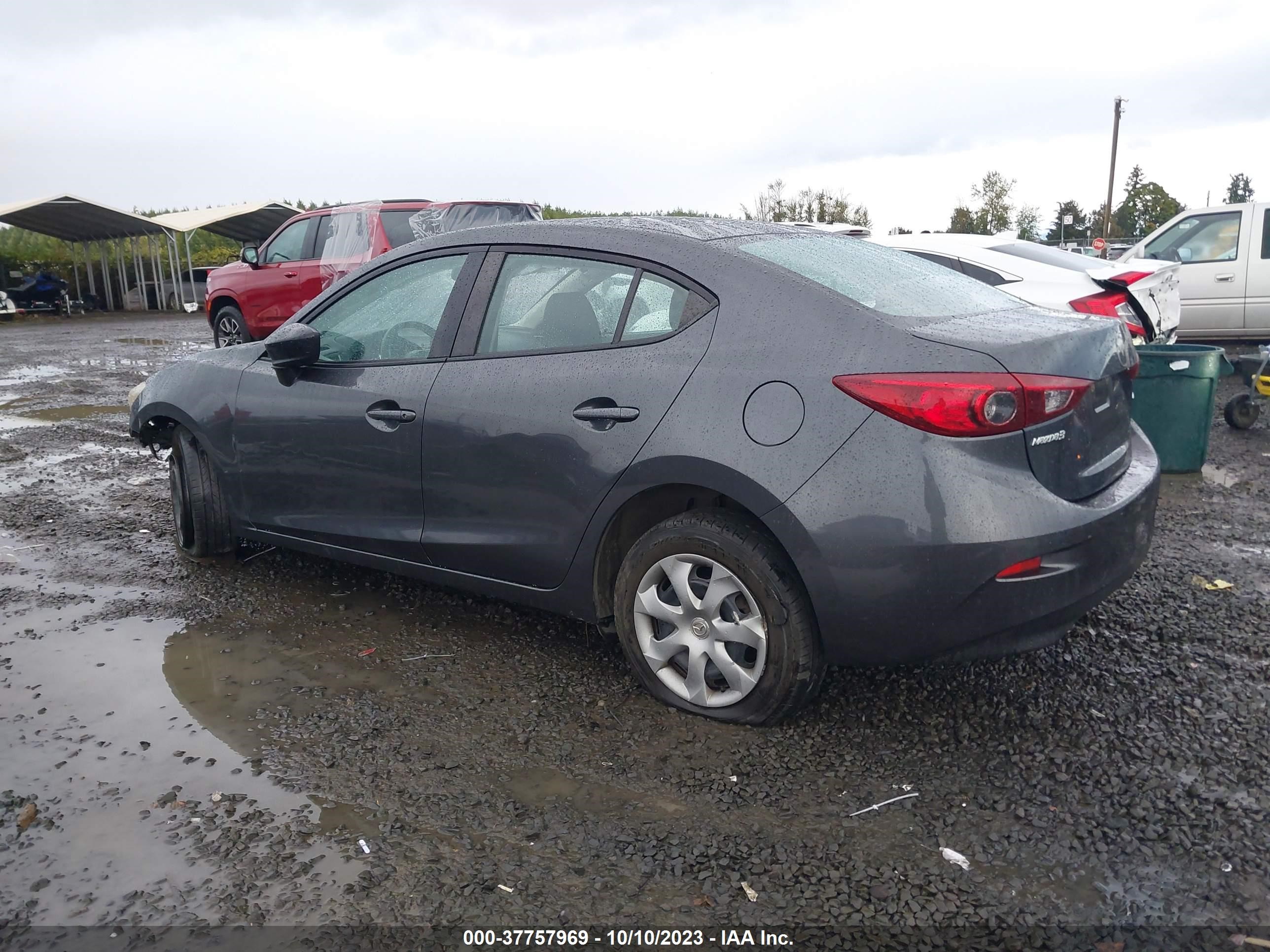 Photo 2 VIN: JM1BM1T79F1261156 - MAZDA 3 