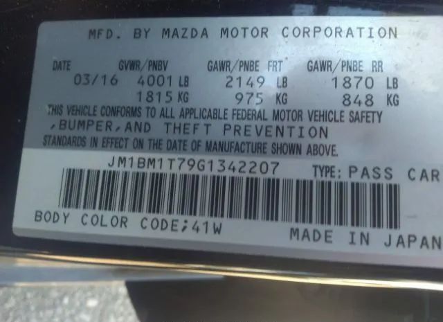 Photo 8 VIN: JM1BM1T79G1342207 - MAZDA MAZDA3 