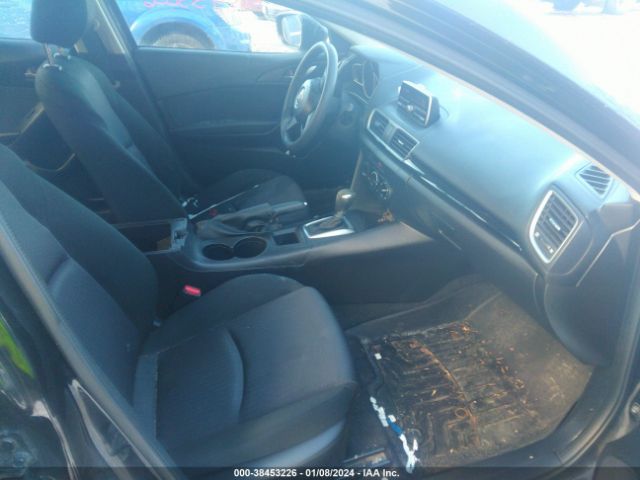 Photo 4 VIN: JM1BM1T7XE1132972 - MAZDA MAZDA3 