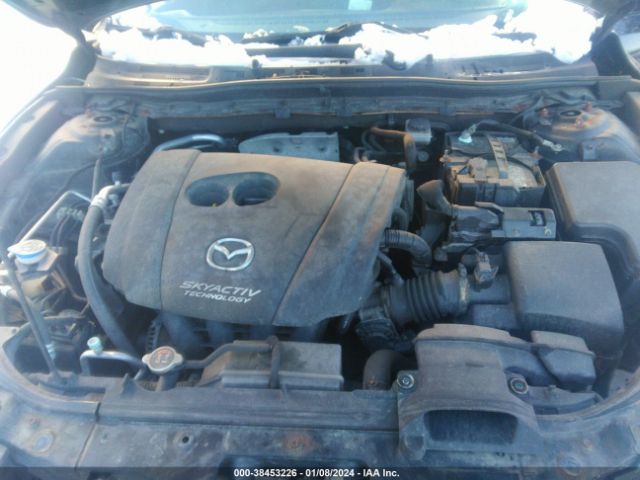 Photo 9 VIN: JM1BM1T7XE1132972 - MAZDA MAZDA3 