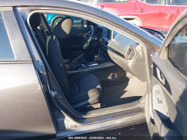 Photo 4 VIN: JM1BM1T7XG1328431 - MAZDA MAZDA3 