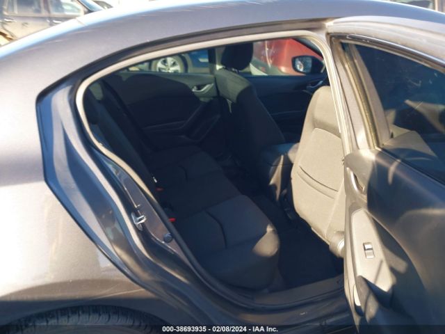 Photo 7 VIN: JM1BM1T7XG1328431 - MAZDA MAZDA3 