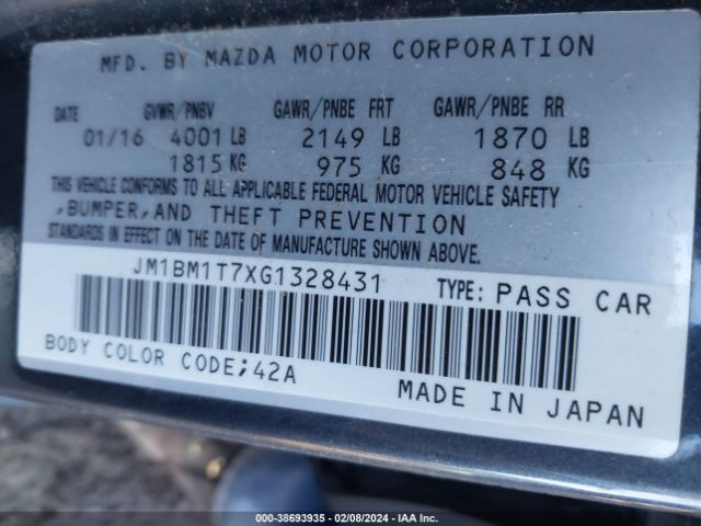 Photo 8 VIN: JM1BM1T7XG1328431 - MAZDA MAZDA3 