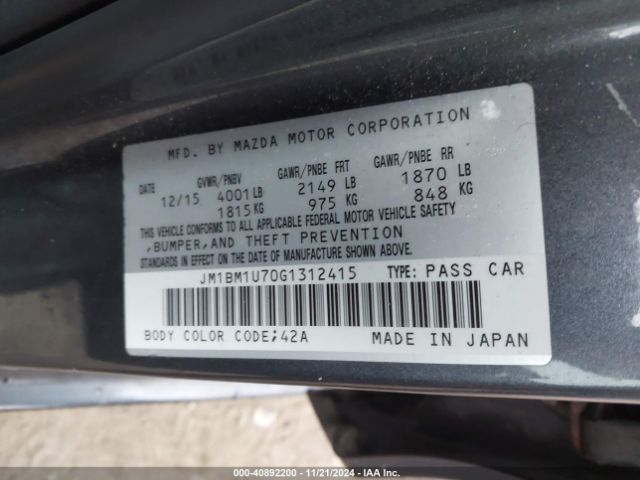 Photo 8 VIN: JM1BM1U70G1312415 - MAZDA MAZDA3 