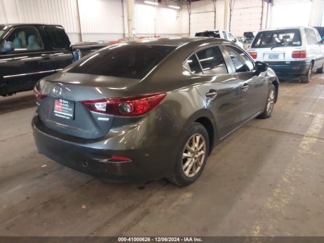 Photo 3 VIN: JM1BM1U70G1330316 - MAZDA MAZDA3 