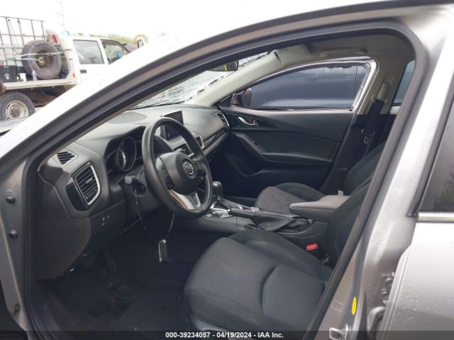 Photo 4 VIN: JM1BM1U70G1336360 - MAZDA MAZDA3 