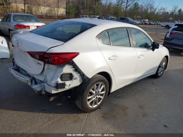 Photo 3 VIN: JM1BM1U71G1327604 - MAZDA MAZDA3 