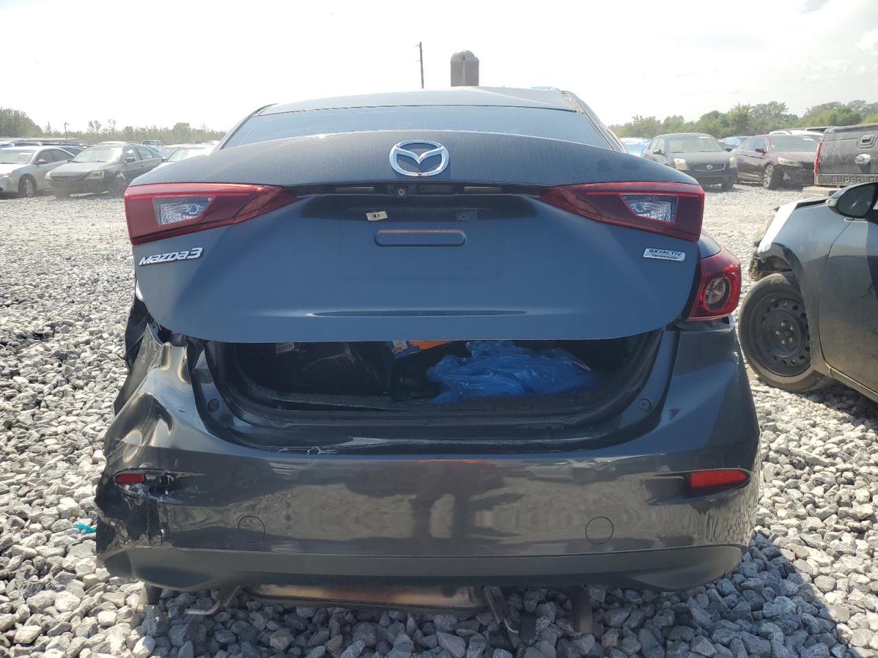 Photo 5 VIN: JM1BM1U72G1302646 - MAZDA 3 