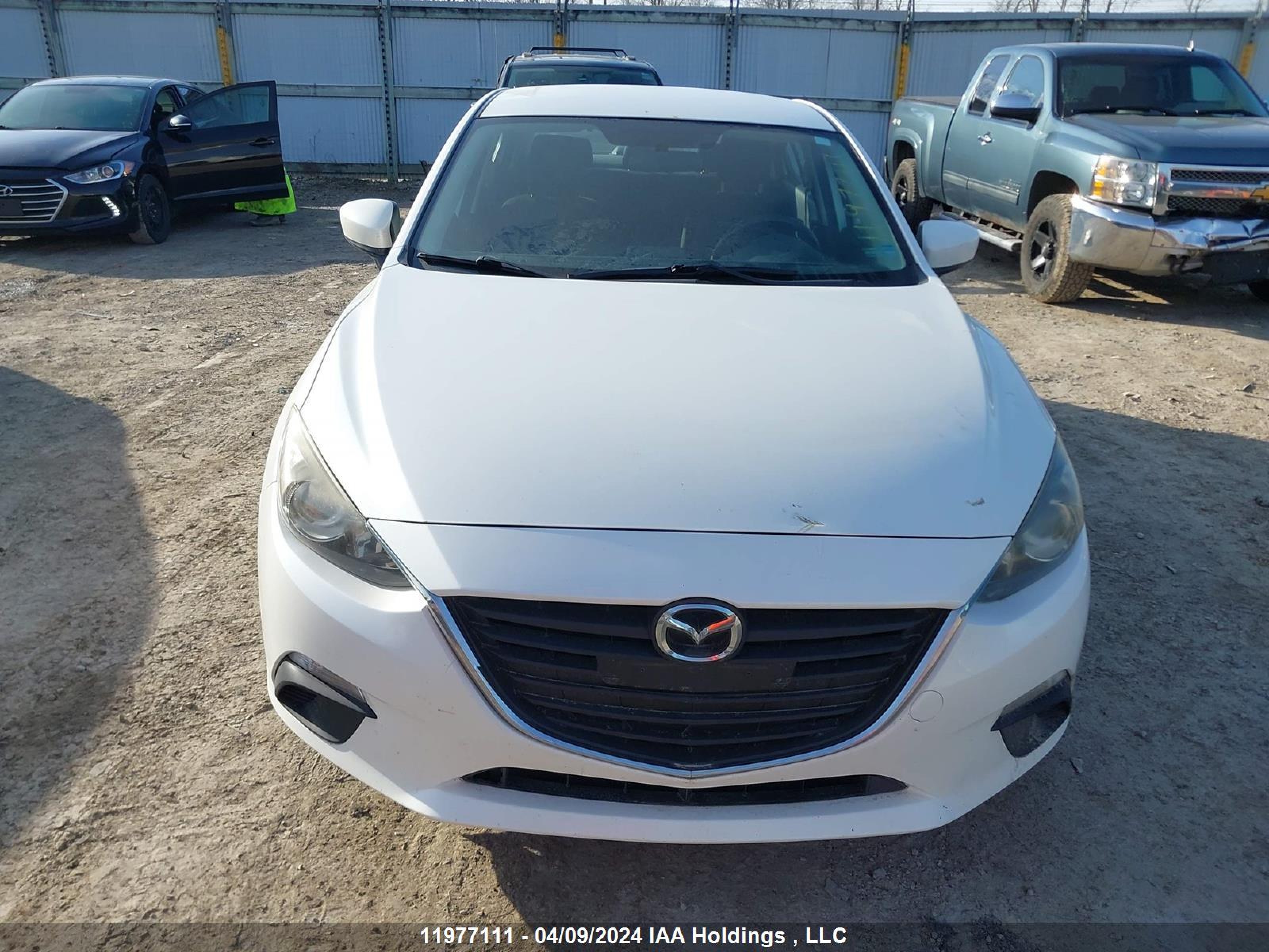 Photo 12 VIN: JM1BM1U73E1119477 - MAZDA 3 