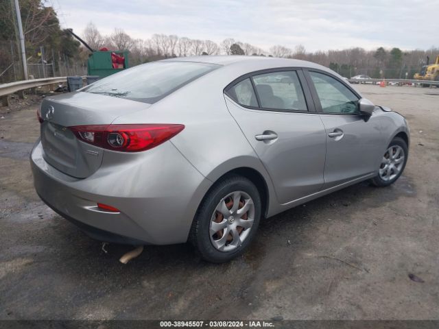 Photo 3 VIN: JM1BM1U73E1176701 - MAZDA MAZDA3 