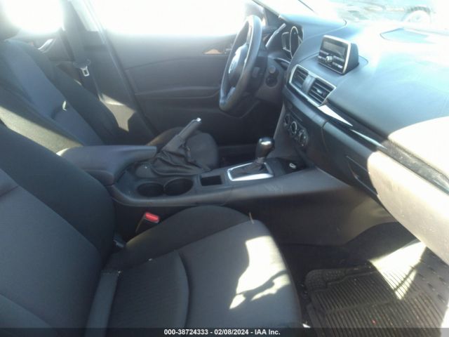 Photo 4 VIN: JM1BM1U73E1186502 - MAZDA MAZDA3 