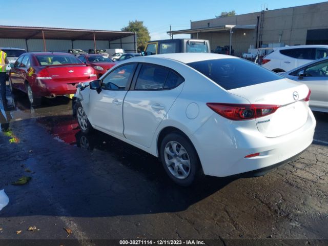 Photo 2 VIN: JM1BM1U74F1260656 - MAZDA MAZDA3 