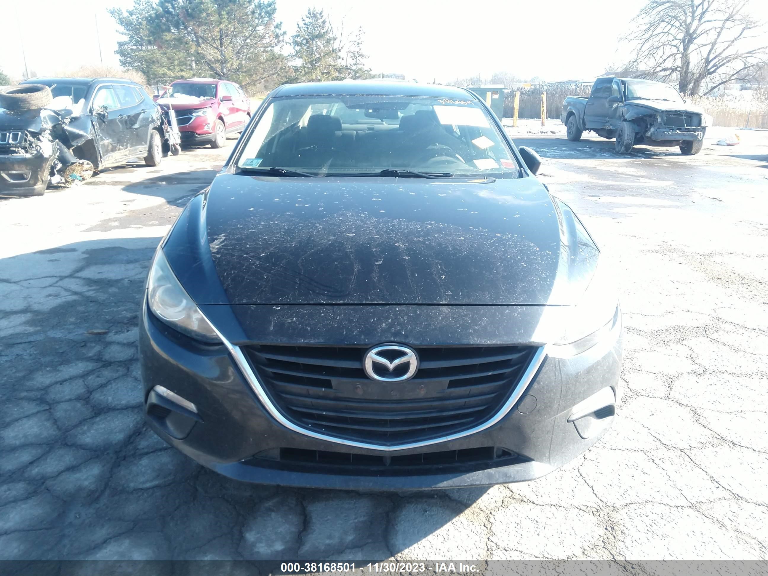 Photo 11 VIN: JM1BM1U75E1185562 - MAZDA 3 